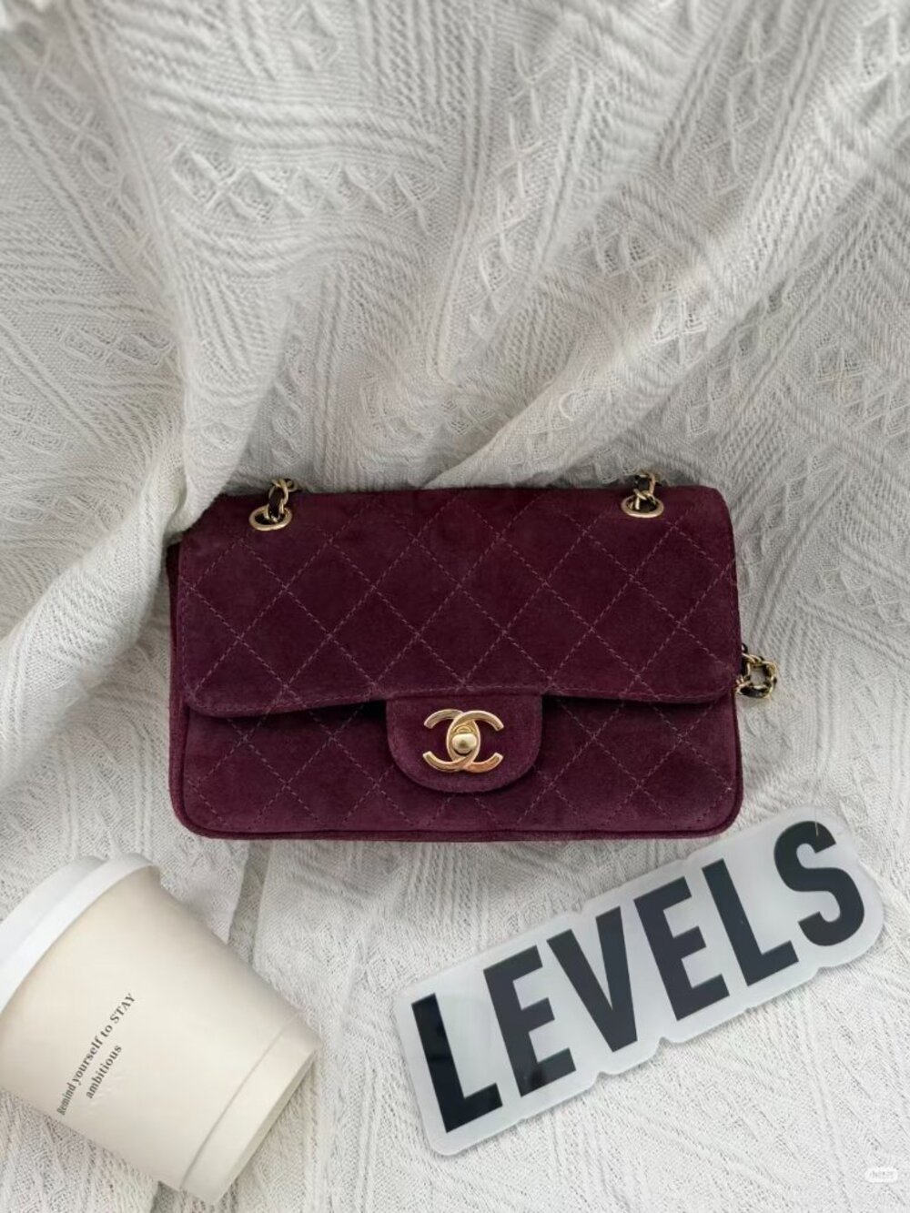 Classic CHANEL bag: A Stylish and Versatile Choice for Elegance